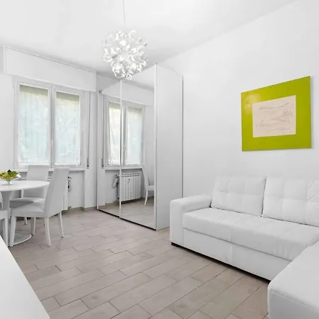 - Parking And Free Wifi * Milano