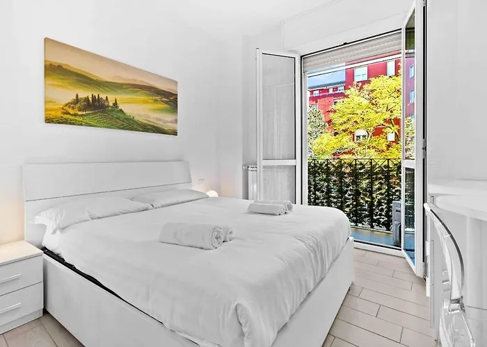 - Parking And Free Wifi * ميلان